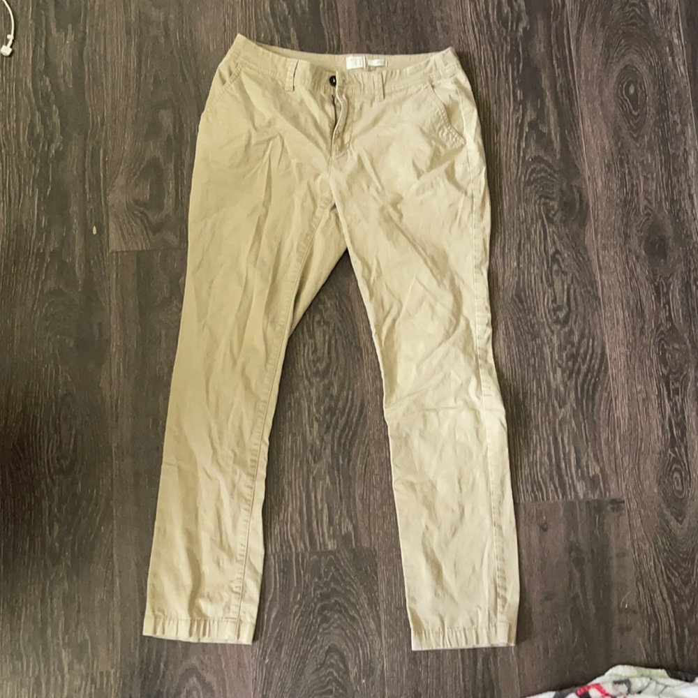 Khaki pants
